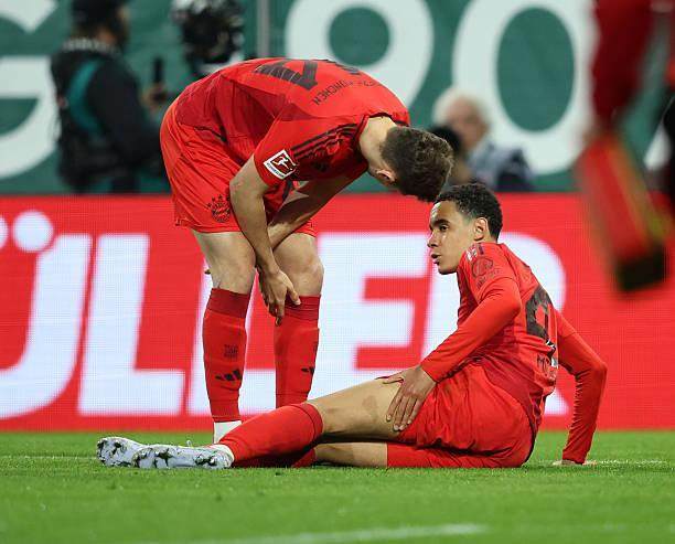 开云-穆古鲁扎在拜仁比赛中比赛局势复杂，夺冠引发热议！-开云